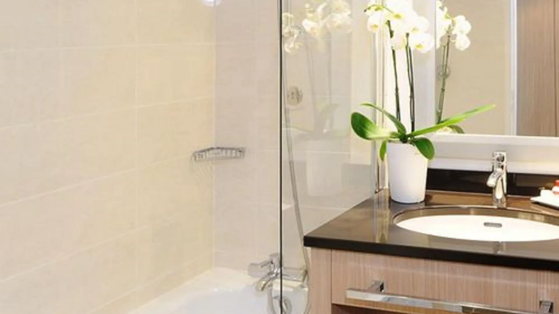 Residhome Paris Gare De Lyon - Jacqueline De Romilly Aparthotel
